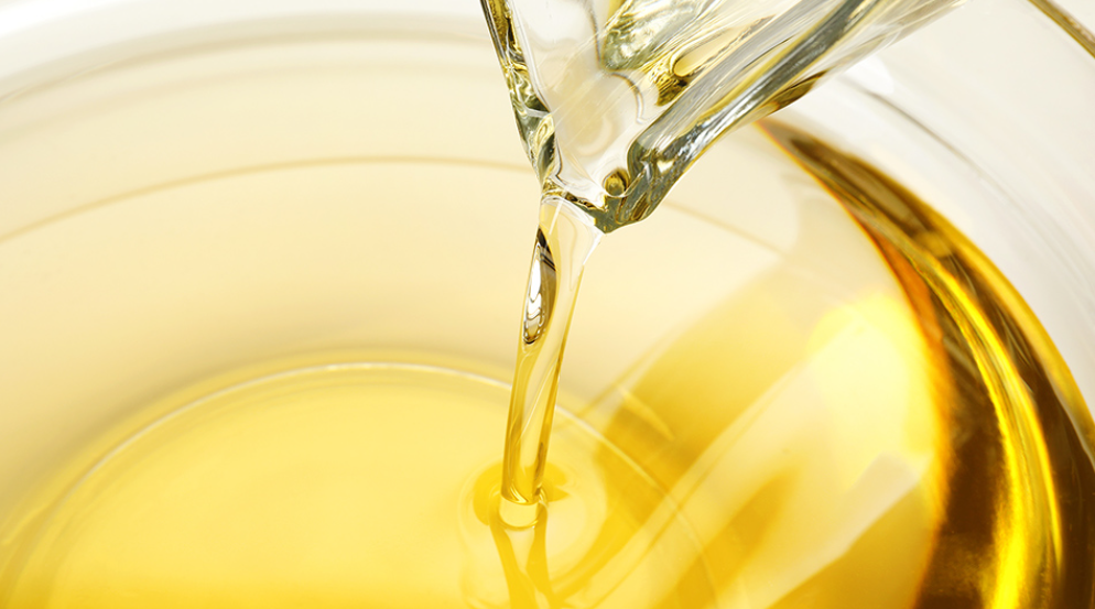 Benefits of carrot seed oil for face